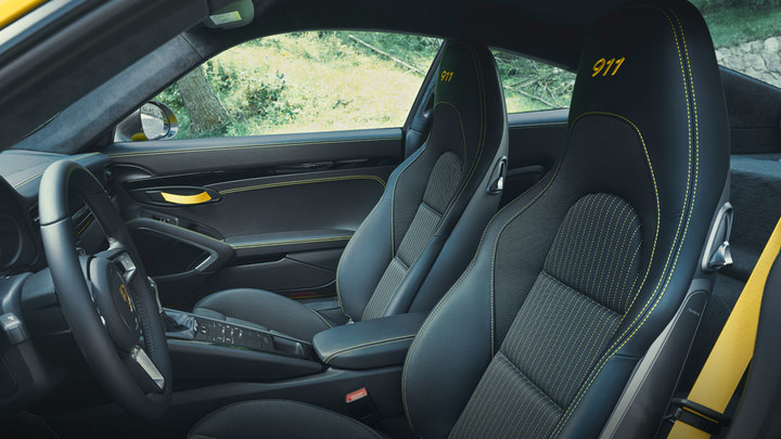 porsche 911 T interior