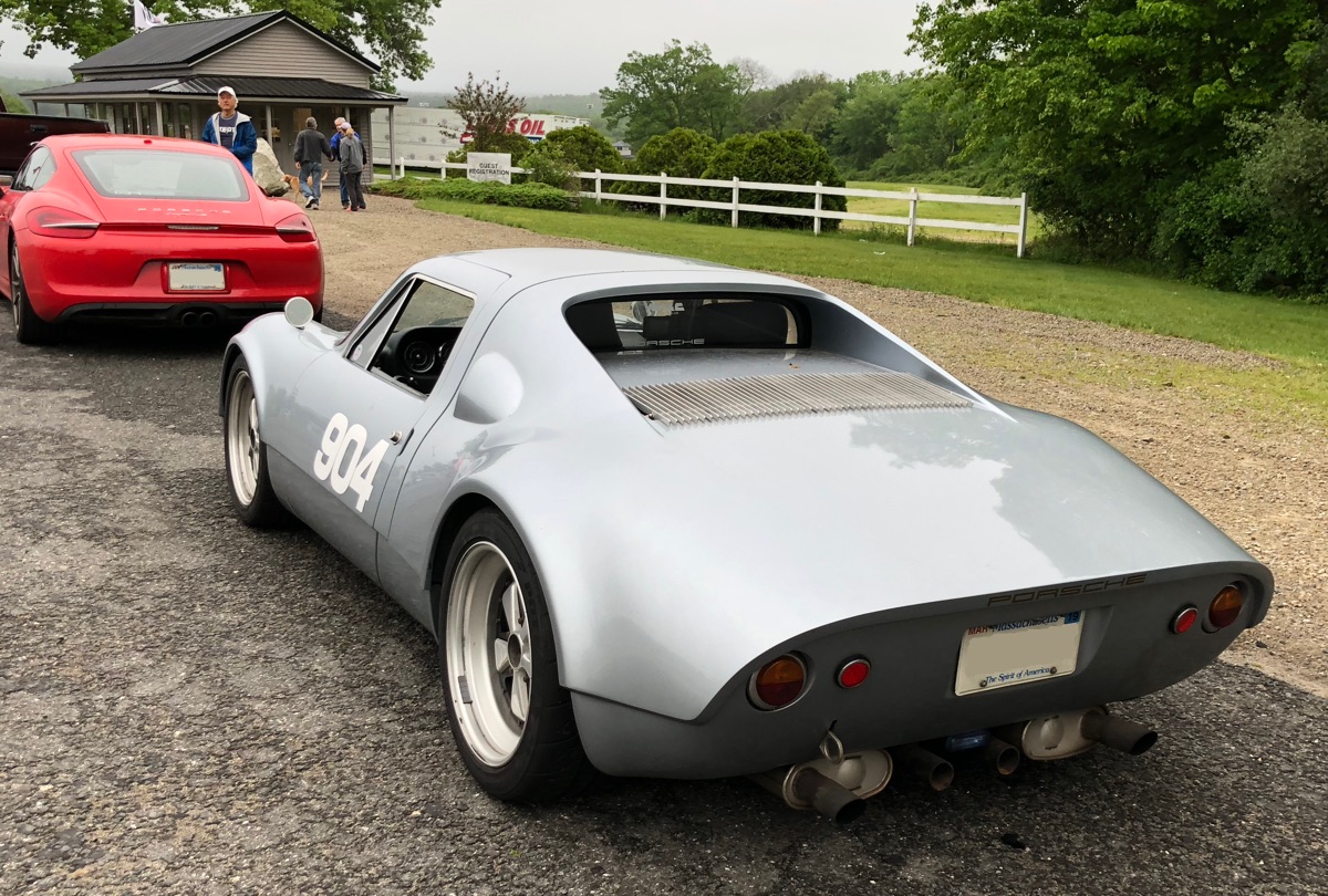 vintage-day-one-ner-thompson-porsche-silver-beck-904